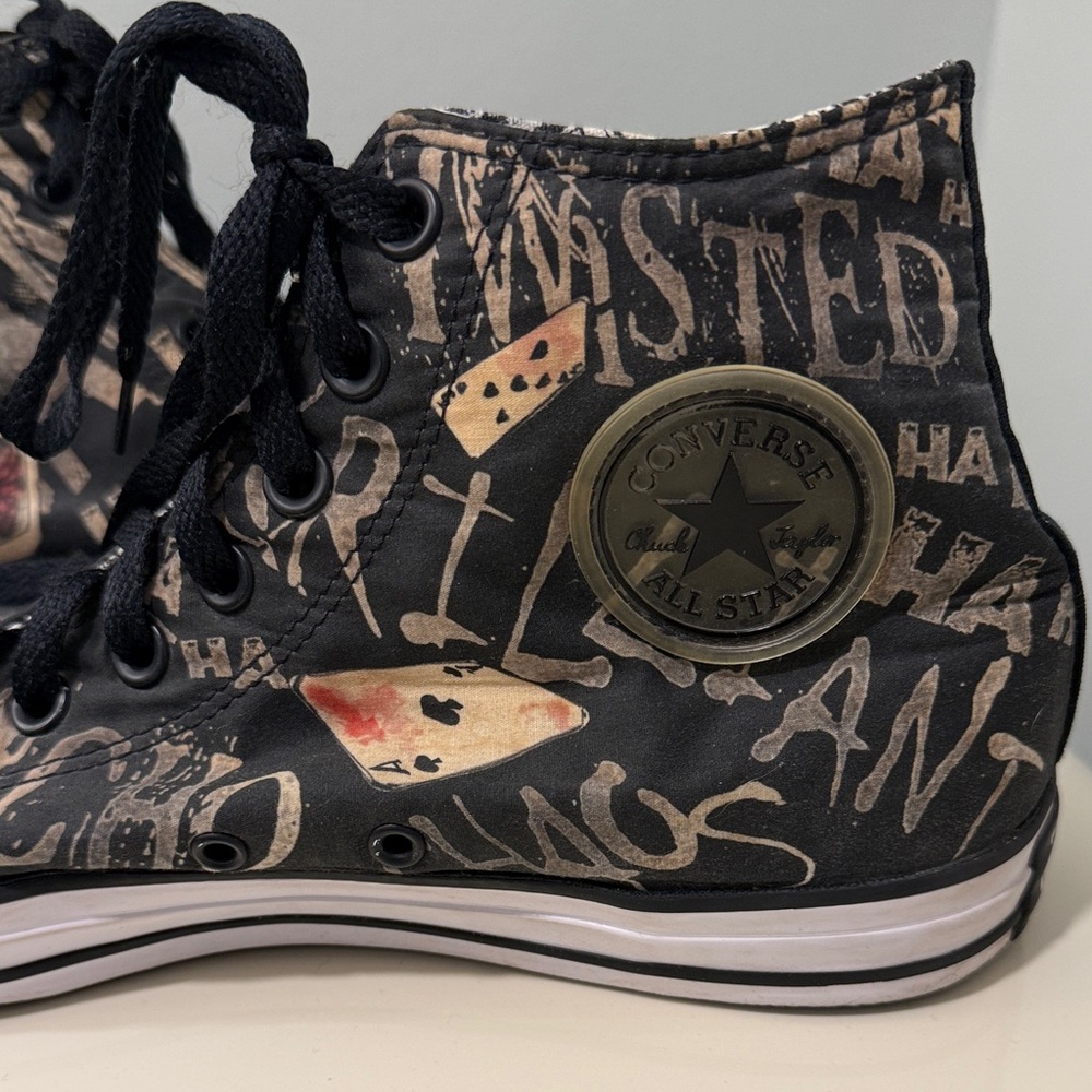 Converse Black and White Graphic high tops - Picture 8 of 12